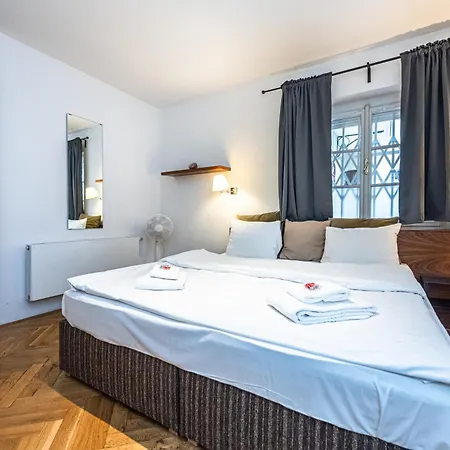 Appartement Charles In Old Town