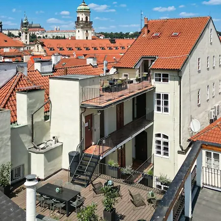 Charles In Old Town * Praag