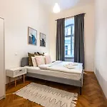 Charles In Old Town Apartament Praga