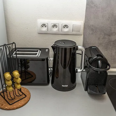 Charles In Old Town *