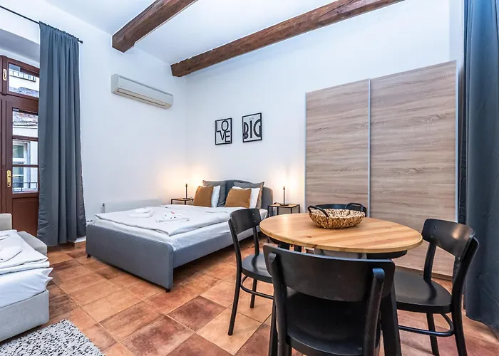Appartamento Charles In Old Town Praga
