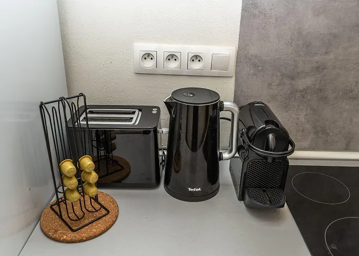 Charles In Old Town *